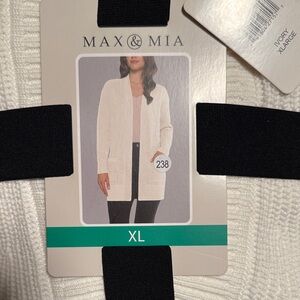 Max & Mia Women's Ivory Cardigan Sweater - XL